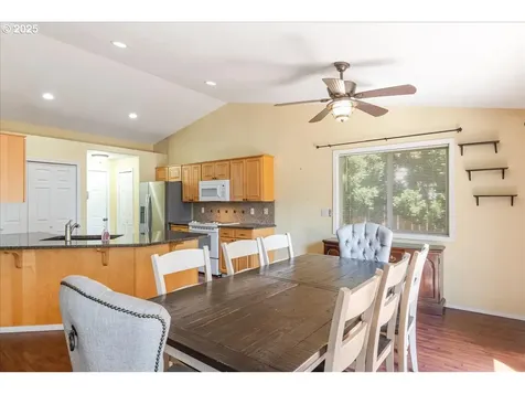 15309 NE 77th Street Vancouver WA 98682