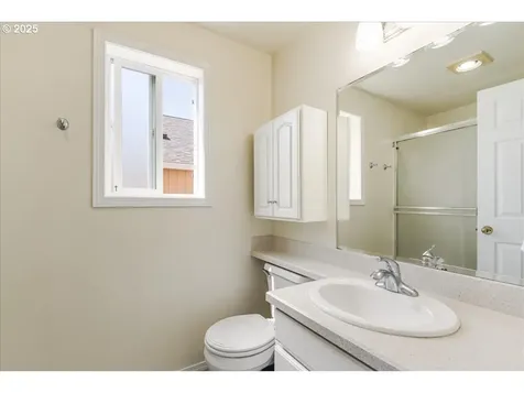 15309 NE 77th Street Vancouver WA 98682