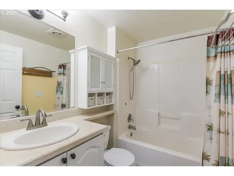 15309 NE 77th Street Vancouver WA 98682