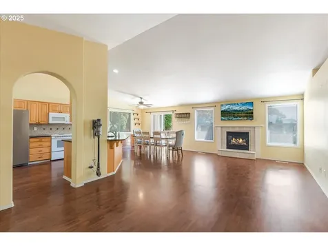 15309 NE 77th Street Vancouver WA 98682