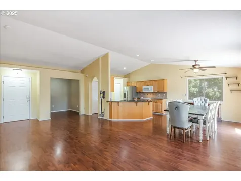 15309 NE 77th Street Vancouver WA 98682