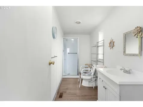 583 Suncrest Street Myrtle Creek OR 97457