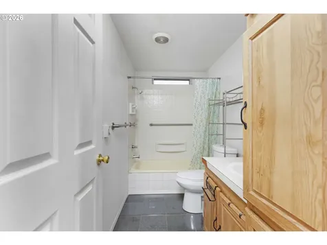 583 Suncrest Street Myrtle Creek OR 97457