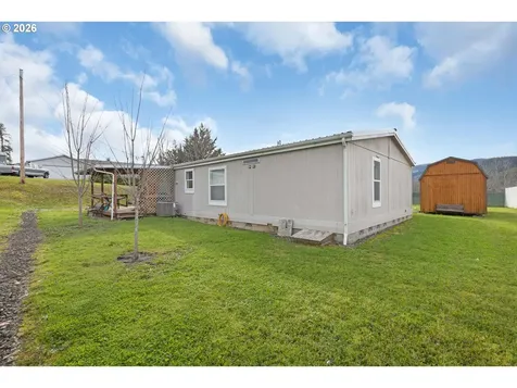583 Suncrest Street Myrtle Creek OR 97457