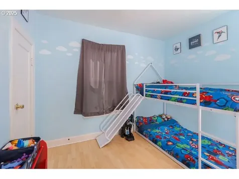 2303 Long Street Sweet Home OR 97386