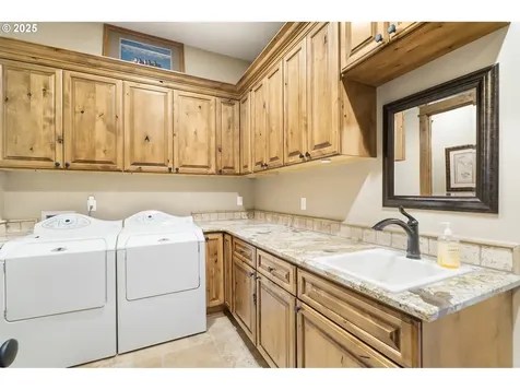 5907 NE Timber Lane Prineville OR 97754