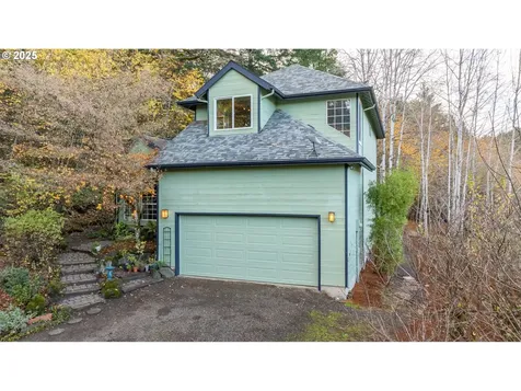 45245 SW Saddleback Drive Gaston OR 97119