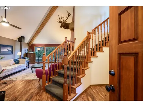 45245 SW Saddleback Drive Gaston OR 97119