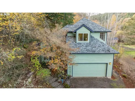 45245 SW Saddleback Drive Gaston OR 97119