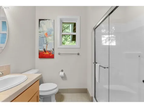 12515 NE 93rd Avenue Vancouver WA 98662