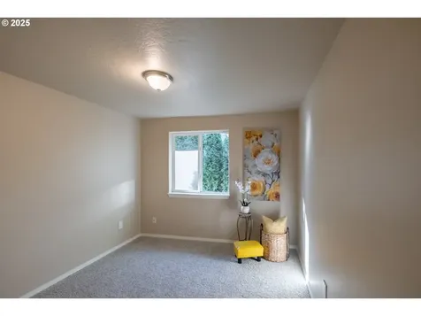 2425 Brown Road NE Salem OR 97305