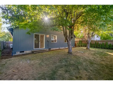 2425 Brown Road NE Salem OR 97305