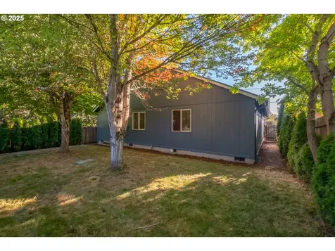 2425 Brown Road NE Salem OR 97305