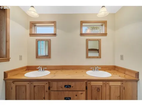 24820 River Bend Road Beaver OR 97108