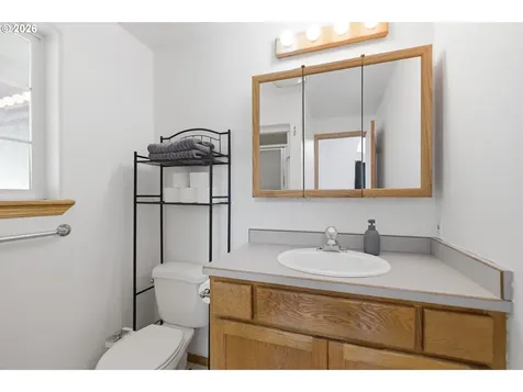 2295 Ironwood Street Sweet Home OR 97386