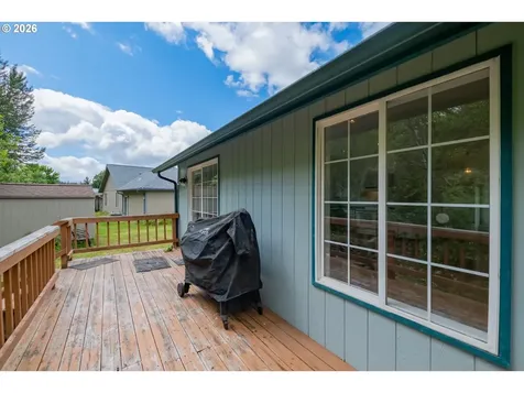 2295 Ironwood Street Sweet Home OR 97386