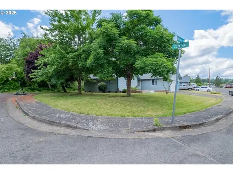 2295 Ironwood Street Sweet Home OR 97386