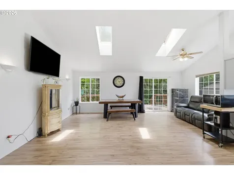 2295 Ironwood Street Sweet Home OR 97386