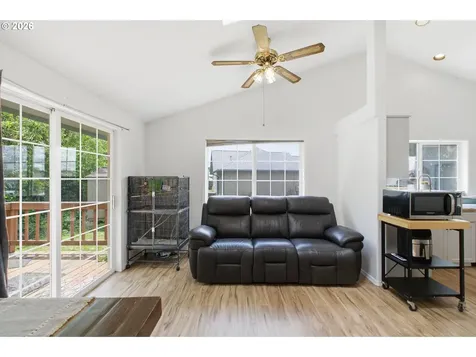 2295 Ironwood Street Sweet Home OR 97386