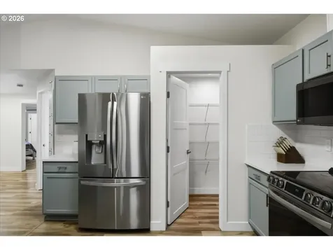 108 Powder Hill Drive Kalama WA 98625