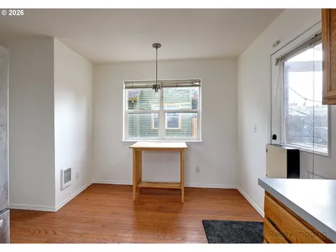 5337 NE 15th Avenue Portland OR 97211