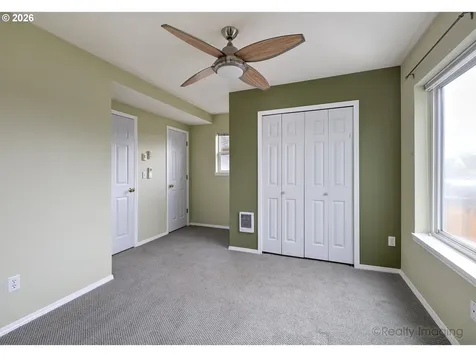 5337 NE 15th Avenue Portland OR 97211