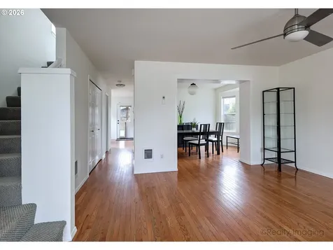 5337 NE 15th Avenue Portland OR 97211
