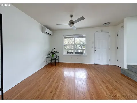 5337 NE 15th Avenue Portland OR 97211