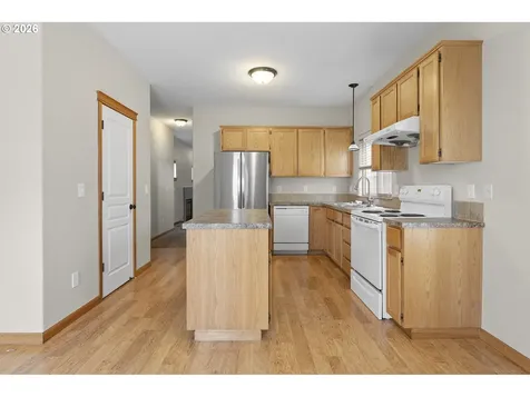 765 NE 93rd Avenue Portland OR 97220