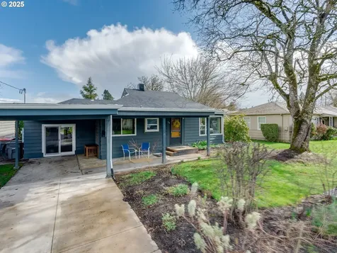 738 NE Macy Street Mcminnville OR 97128