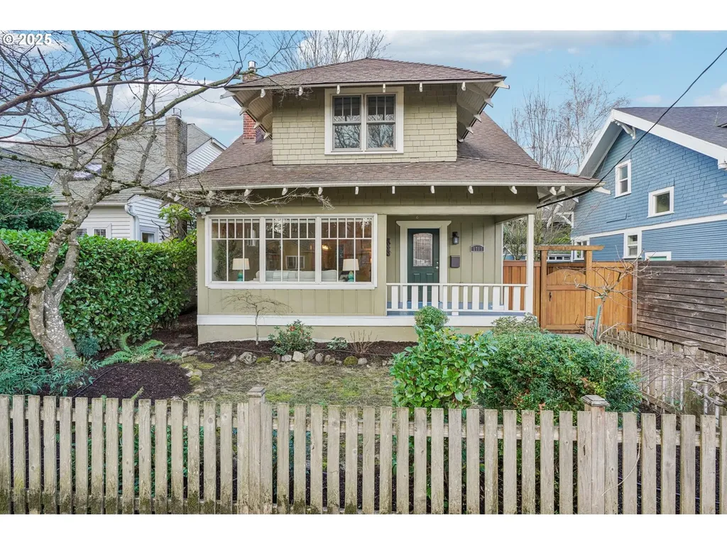 1711 SE 38th Avenue Portland OR 97214
