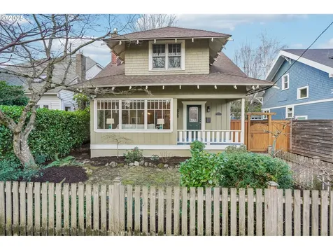 1711 SE 38th Avenue Portland OR 97214
