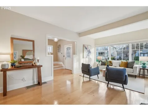 1711 SE 38th Avenue Portland OR 97214