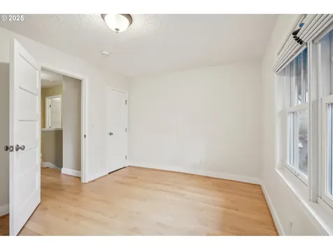 1711 SE 38th Avenue Portland OR 97214