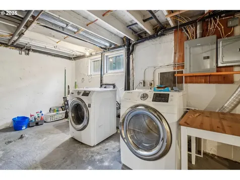 1711 SE 38th Avenue Portland OR 97214