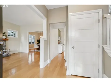 1711 SE 38th Avenue Portland OR 97214