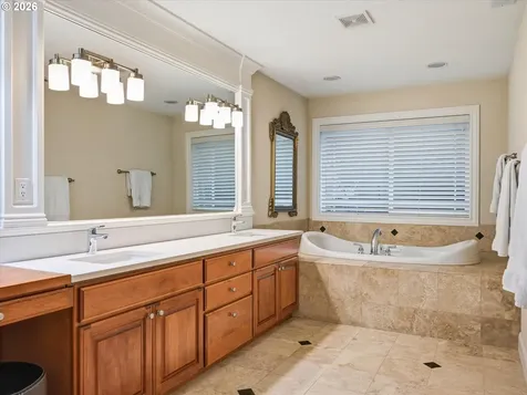 1200 NE 146th Avenue Vancouver WA 98684