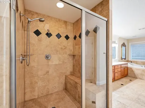 1200 NE 146th Avenue Vancouver WA 98684