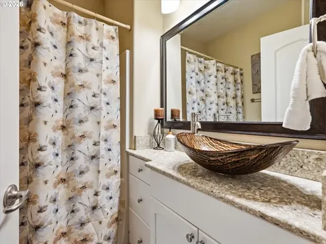 1200 NE 146th Avenue Vancouver WA 98684