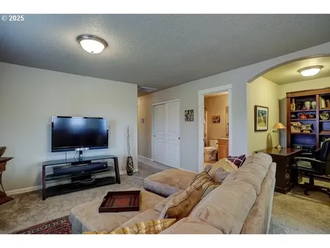 61163 Dayspring Drive Bend OR 97702