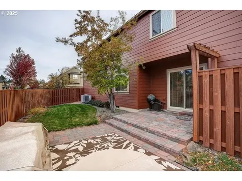 61163 Dayspring Drive Bend OR 97702