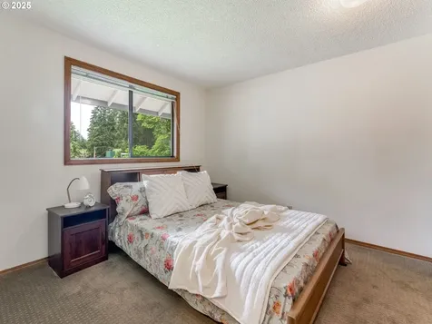 14012 NE Airport Drive Vancouver WA 98684