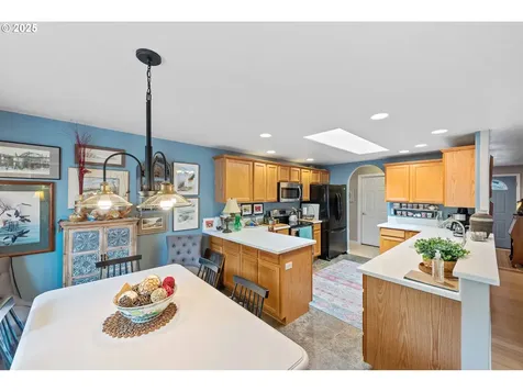 64 Park Village Drive Florence OR 97439