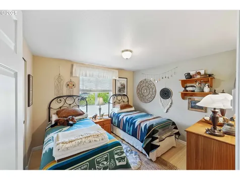 64 Park Village Drive Florence OR 97439