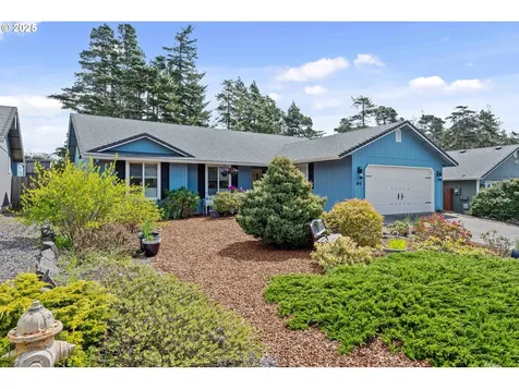 64 Park Village Drive Florence OR 97439