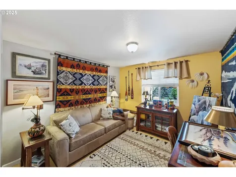 64 Park Village Drive Florence OR 97439