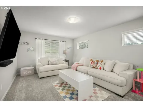 20001 SW 61st Terrace Tualatin OR 97062