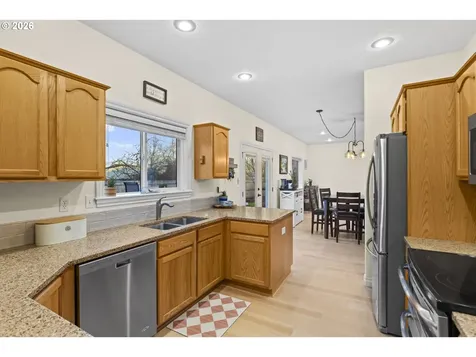 2922 Walnut Court Hubbard OR 97032
