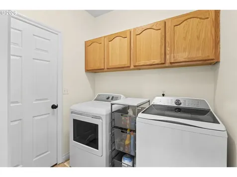 2922 Walnut Court Hubbard OR 97032