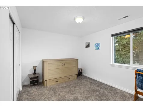 2922 Walnut Court Hubbard OR 97032